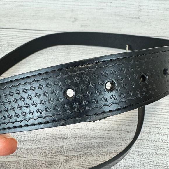 White Mountain Men's Black Textured Genuine Leather Belt Size 3XL ( 50-52) - Picture 4 of 6